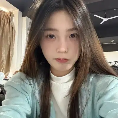 冯芳
